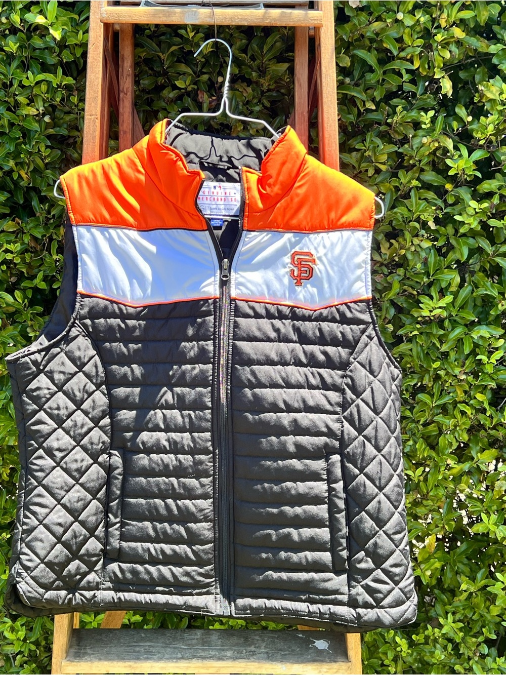 G III Cooperstown Collection MLB San Francisco Giants Carl Banks Ladies Vest XXL
